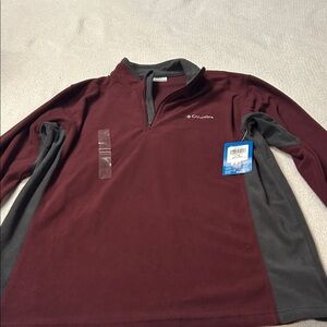 Columbia Maroon and Gray Men's Shirt